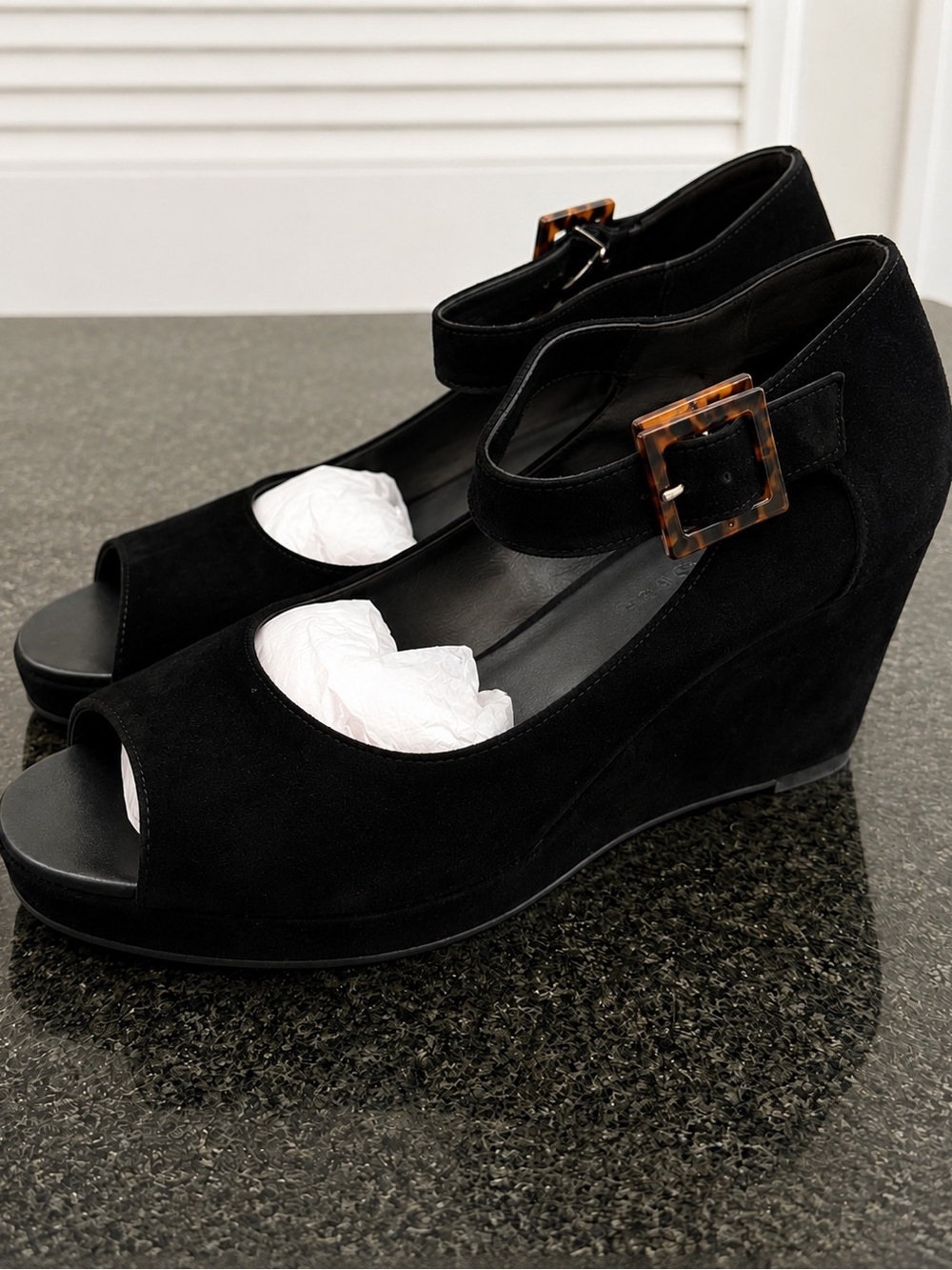Johnston & Murphy Tricia Black Suede Ankle Strap Wedge Sandals Size 9